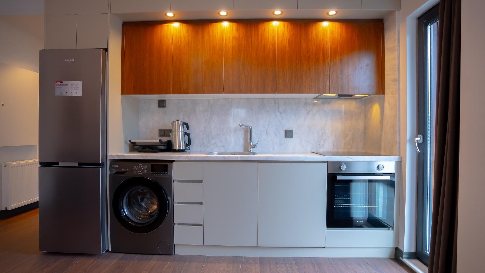 Fullscreen Gallery Image